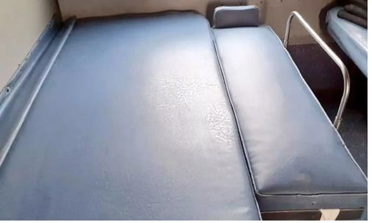 Indian Railways New Facilities: ट्रेन में बच्चों को लेकर सफर करने वाली मांओं के लिए रेलवे ने बढ़िया काम किया है Indian Railways New Facilities: ट्रेन में बच्चों को लेकर सफर करने वाली मांओं के लिए रेलवे ने बढ़िया काम किया है