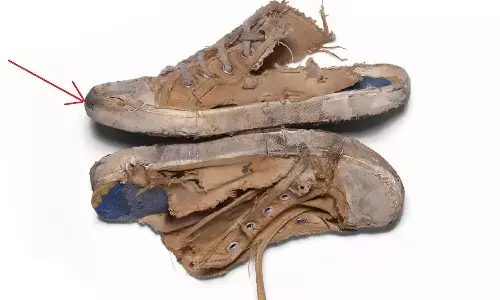 Balenciaga Sneakers Collection: 48 हजार के हैं ये जूते, देखकर लगता है कचरे के ढेर से उठाकर लायी है कंपनी
