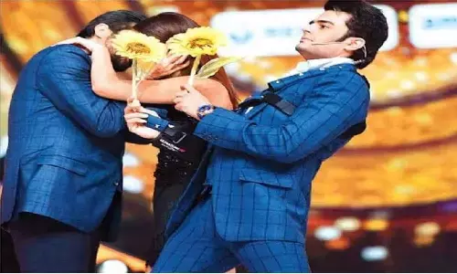 जब 35 साल छोटी एक्ट्रेस सुरवीन चावला को अनिल कपूर ने किया लिपकिस, फिर कहा मेरी तो जवानी....बहुत मजा आया