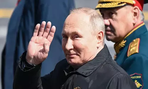 Putin Has Blood Cancer: पुतिन कैंसर से गंभीर रूस से पीड़ित- सीक्रेट रिकॉर्डिंग में रूसी राष्ट्रपति के करीबी का दावा Putin Has Blood Cancer: पुतिन कैंसर से गंभीर रूस से पीड़ित- सीक्रेट रिकॉर्डिंग में रूसी राष्ट्रपति के करीबी का दावा