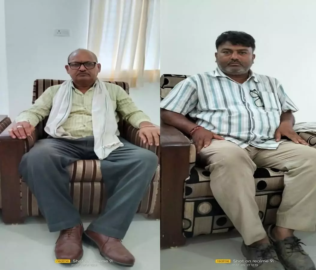 एमपी के सतना में 20 हजार की रिश्वत लेते डिप्टी रेंजर और बीट गार्ड को लोकायुक्त ने पकड़ा एमपी के सतना में 20 हजार की रिश्वत लेते डिप्टी रेंजर और बीट गार्ड को लोकायुक्त ने पकड़ा