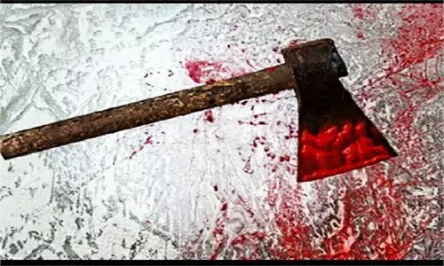 Rewa: पैसे मांगने का विवाद, आरोपियों ने अधेड़ पर कर दिया कुल्हाड़ी से हमला