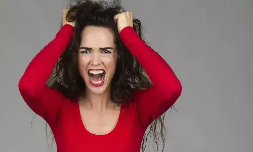 Yoga Poses to Control Anger: इन योगासनों से ग़ुस्से को चुटकियों में करें गायब