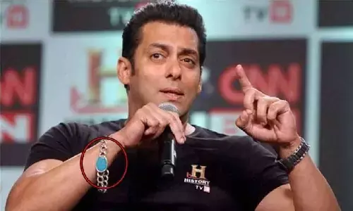 Firoza Gemstone Benefits: फिरोजा रत्न पहनते ही मिल जाएगी ब्रम्हास्त्र की शक्तियां, शत्रुओ का होगा सर्वनाश, एक्टर सलमान खान ने भी किया है धारण Firoza Gemstone Benefits: फिरोजा रत्न पहनते ही मिल जाएगी ब्रम्हास्त्र की शक्तियां, शत्रुओ का होगा सर्वनाश, एक्टर सलमान खान ने भी किया है धारण