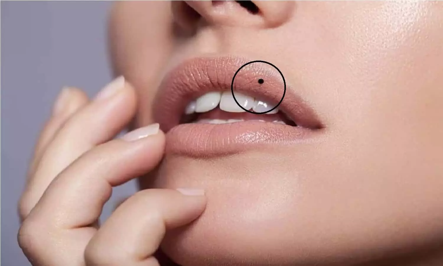 Mole On The Lips Of Women: जिन महिलाओं के होठों में होता है तिल, उनके बारे में जान आपकी बेचैनी बढ़ जाएगी