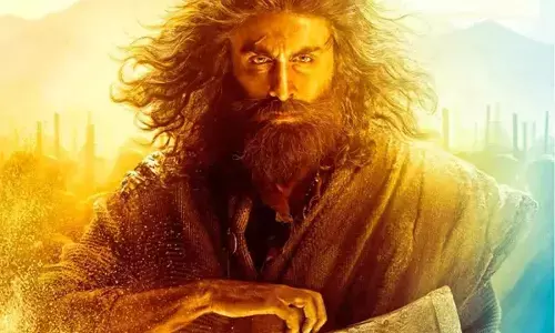 Shamshera Teaser Review In Hindi: बॉलीवुड का सवेरा, बनेगा शमशेरा, रोंगटे खड़े कर देगा ट्रेलर यहाँ देखें