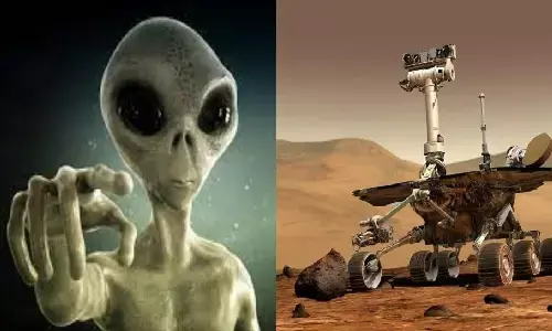 NASA Alien News: मंगलग्रह पर नासा ने लगाया एलियंस का पता! परग्रहियों से सिर्फ 7 फ़ीट की दूरी पर रोवर NASA Alien News: मंगलग्रह पर नासा ने लगाया एलियंस का पता! परग्रहियों से सिर्फ 7 फ़ीट की दूरी पर रोवर