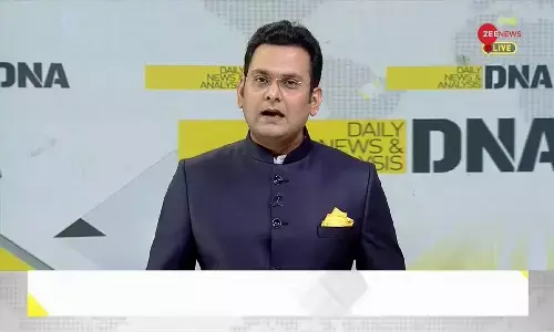 एंकर रोहित रंजन गिरफ्तार: अरेस्ट करने के लिए छत्तीसगढ़, नोएडा और गाजियाबाद पुलिस आपस में लड़ने लगी एंकर रोहित रंजन गिरफ्तार: अरेस्ट करने के लिए छत्तीसगढ़, नोएडा और गाजियाबाद पुलिस आपस में लड़ने लगी