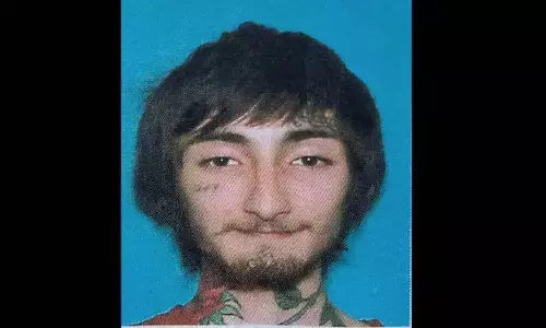 Chicago Shooting: अमेरिका में युवक ने चलाई अंधाधुंध गोलियां, 6 की मौत, 31 घायल, स्वतंत्रता दिवस परेड पर हुई वारदात Chicago Shooting: अमेरिका में युवक ने चलाई अंधाधुंध गोलियां, 6 की मौत, 31 घायल, स्वतंत्रता दिवस परेड पर हुई वारदात