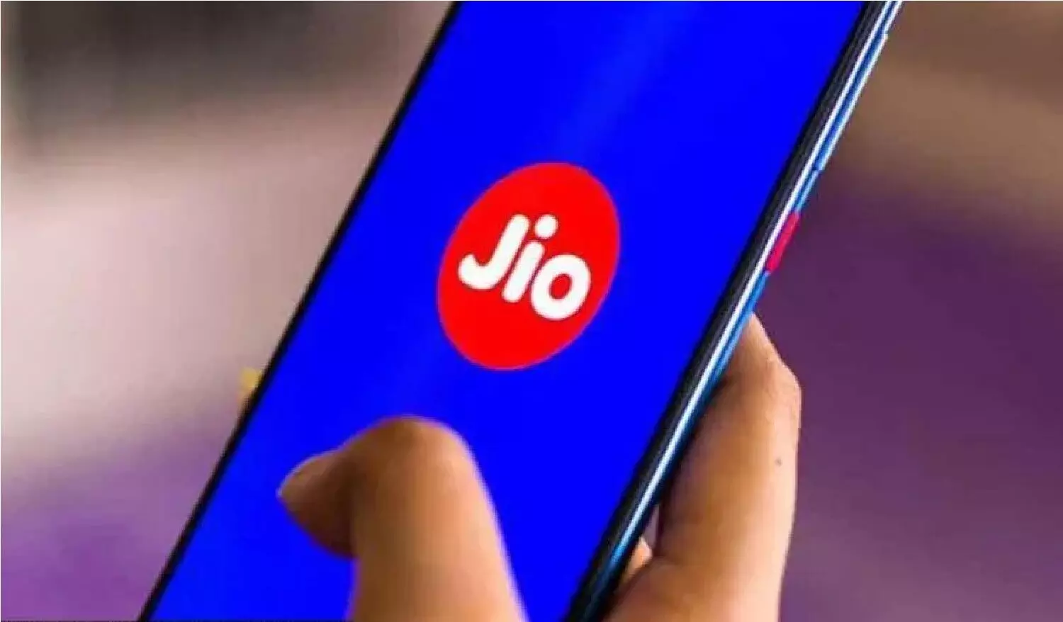 Jio Customers Free Data: जियो ग्राहकों को दे रहा 20 GB फ्री डेटा, ऐलान