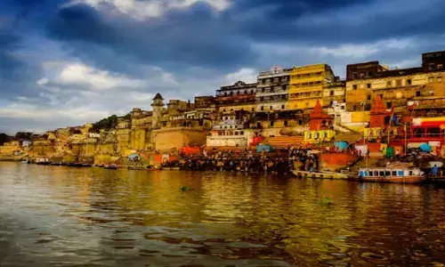 Prayagraj Tourist Places: प्रयागराज में घूमने के लिए लिए सात सबसे बेहतरीन जगहें