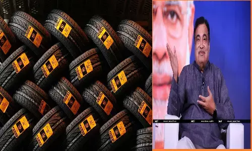 New MV Act: अक्टूबर से बाजार में मिलेंगे नए डिज़ाइन के टायर, 6 महीने बाद हर गाड़ी में इन्हे लगाना अनिवार्य होगा New MV Act: अक्टूबर से बाजार में मिलेंगे नए डिज़ाइन के टायर, 6 महीने बाद हर गाड़ी में इन्हे लगाना अनिवार्य होगा