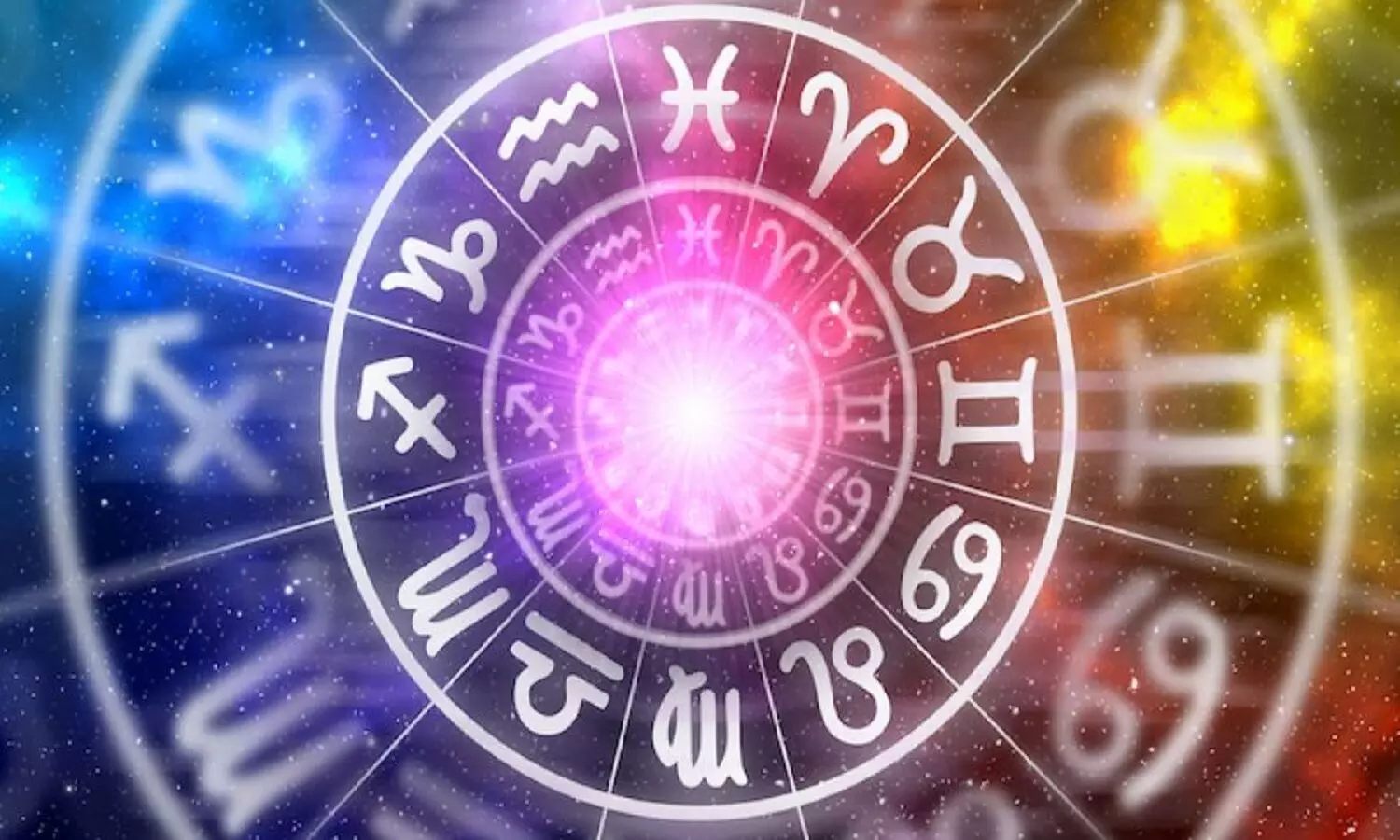 Astrology: बहुत ही शक्तिशाली होती हैं ये राशियाँ Astrology: बहुत ही शक्तिशाली होती हैं ये राशियाँ