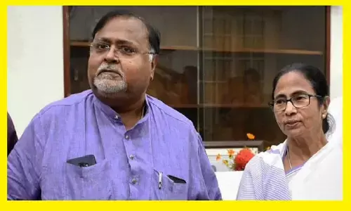 SSC Scam West Bengal: पार्थ चटर्जी ने 6th पास को बना दिया शिक्षक, एक फैमिली के 13  लोगों को नौकरी दी
