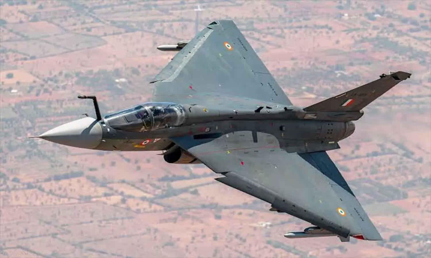 Tejas Fighter Jet: दुनिया भर के देशों में फाइट करेगा भारत का तेजस, लड़ाकू विमान की खरीदी में कई देशों ने दिखाई दिलचस्पी