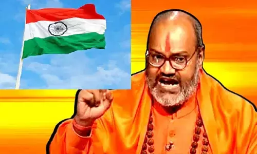 यति नरसिंहानंद गिरि ने तिरंगे का बहिष्कार करने के लिए क्यों कहा? असली वजह जान लीजिये