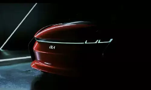 4 सेकेंड में 100 किमी की रफ्तार से दौड़ेगी OLA Electric Car, इस साल से बाजार में होगी उपलब्ध 4 सेकेंड में 100 किमी की रफ्तार से दौड़ेगी OLA Electric Car, इस साल से बाजार में होगी उपलब्ध