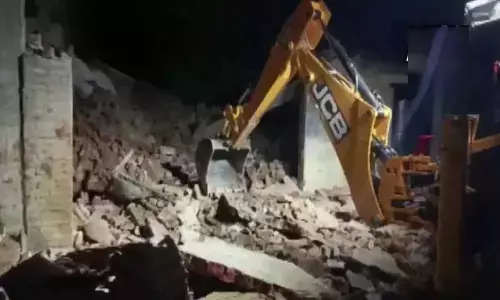 Mainpuri Road Accident: यूपी के मैनपुरी में दर्दनाक हादसा, रिटायर्ड सब इंस्पेक्टर के घर में घुसा ट्रक 4 की मौत, 5 घायल