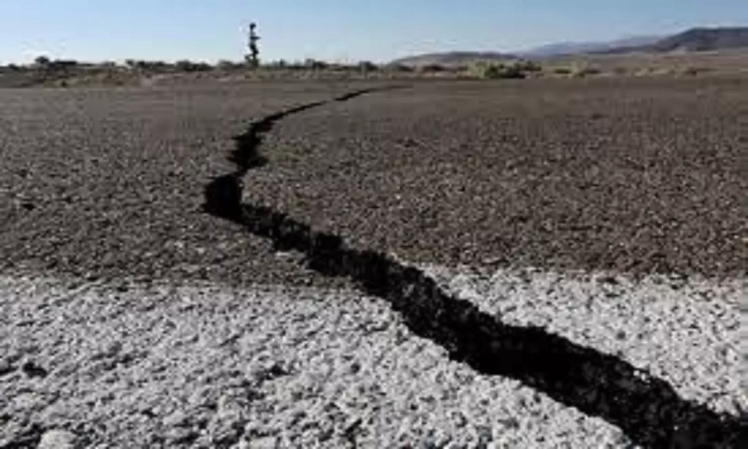 Earth Quake in Seoni: एक ओर एमपी में बाढ़, वहीं सिवनी में आया भूकंप, दहशत में लोग