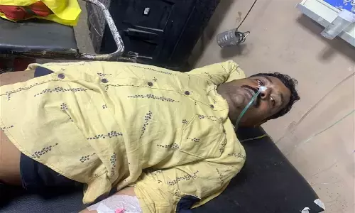 Indore News: इंदौर में 7 कर्मचारियों ने एक साथ खाया जहर, कंपनी द्वारा निकाले जाने से थे क्षुब्ध