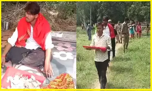 ऑनलाइन मूर्ति मंगवाकर उसे दफनाया और कहा- देखो जमीन के अंदर से भगवान निकले, 35 हज़ार का चढ़ावा मिला, फिर जेल चला गया