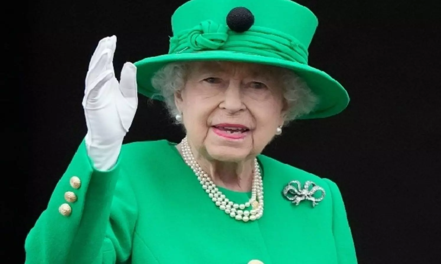 Queen Elizabeth II Death : क्वीन एलिज़ाबेथ के बारे में सबकुछ जानें, ब्रिटेन का अगला राजा कौन होगा