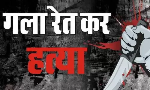 गला रेत कर नाबालिग ने अधेड़ की कर दी हत्या, तीन दिन पहले ही जेल से छूट कर आया था आरोपी गला रेत कर नाबालिग ने अधेड़ की कर दी हत्या, तीन दिन पहले ही जेल से छूट कर आया था आरोपी