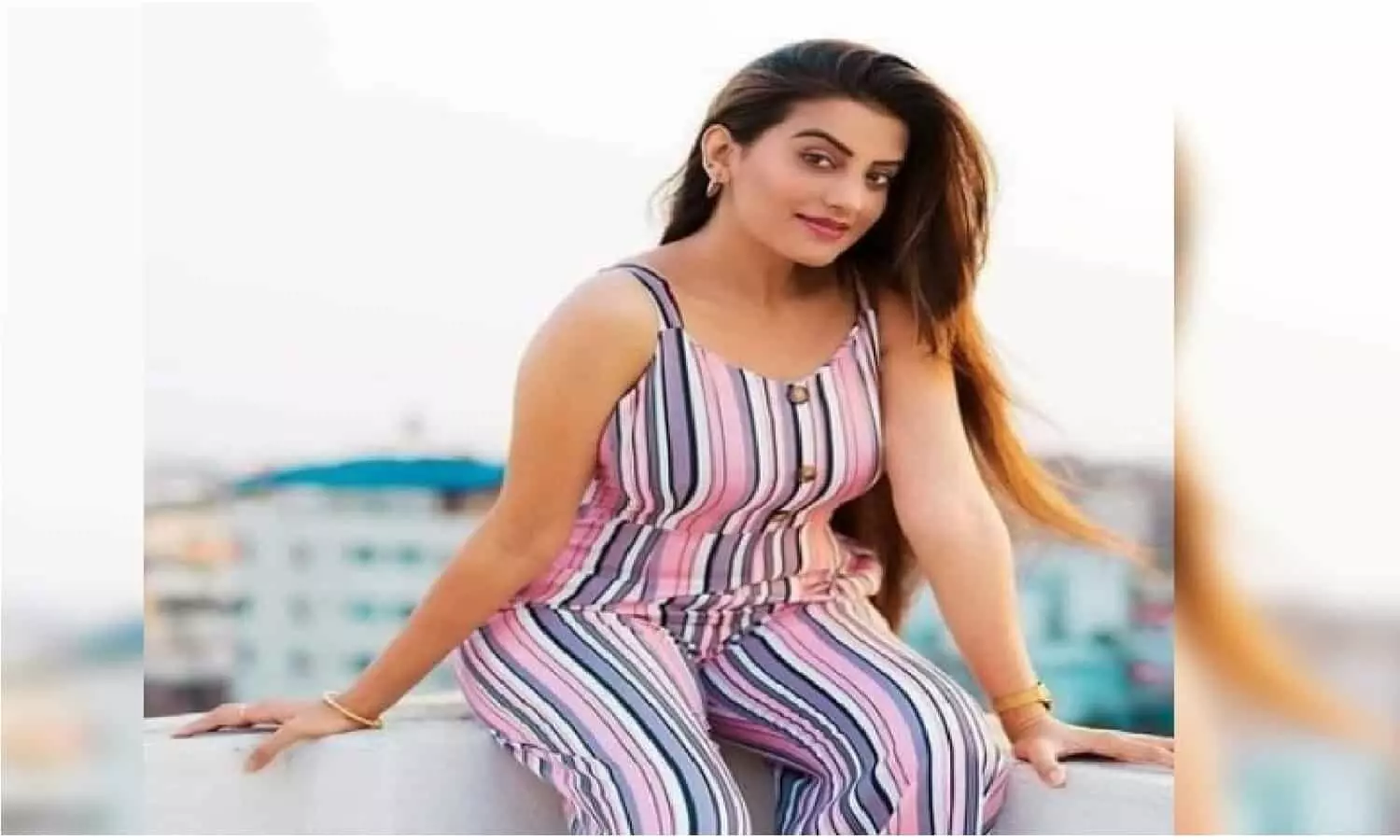 Bhojpuri Actress Akshara Singh के इस वीडियो ने मचाई तबाही, यूजर्स वीडियो पर धड़ाधड़ कर रहे कमेंट