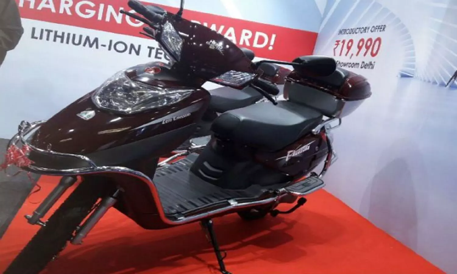 लॉन्च हुई हीरो की सस्ती इलेक्ट्रिक स्कूटर Hero Electric Flash, जानें स्पेसिफिकेशन्स, फीचर्स और कीमत