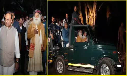 असम सीएम हेमंत बिस्वा और सद्गुरु जग्गी वासुदेव के खिलाफ शिकायत क्यों दर्ज हुई