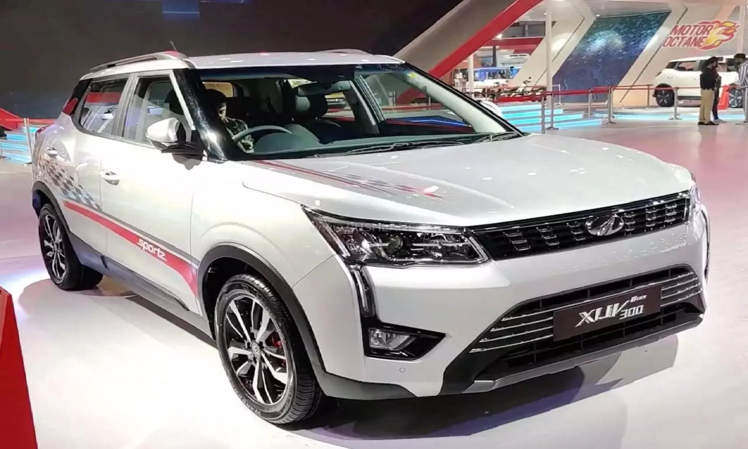 XUV Turbosports Price: महिंद्रा की नई SUV, एक्सयूवी 300 टर्बोस्पोर्ट्स के बारे में सब कुछ जानें