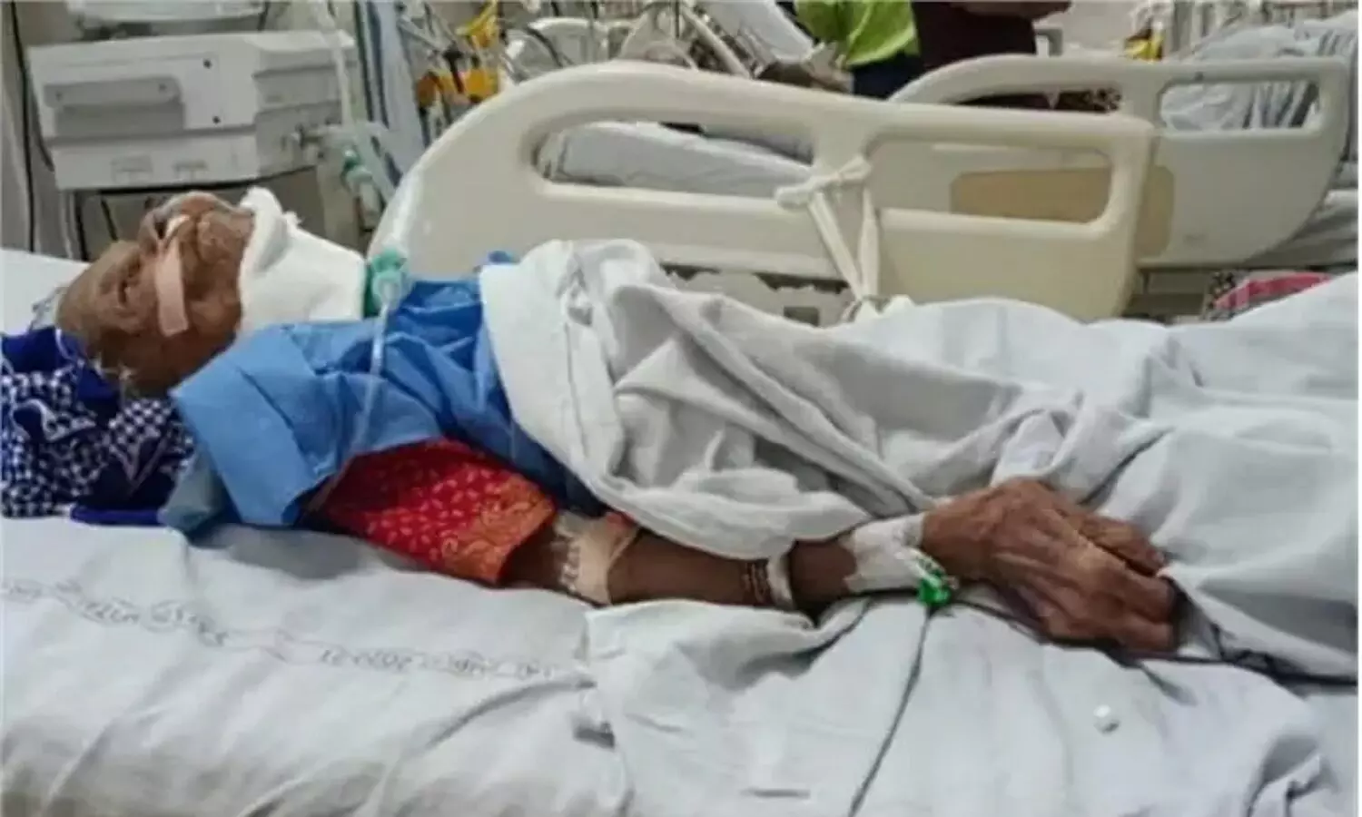 जयपुर:  चोरों ने पायल चुराने के लिए 108 साल की वृद्धा के पैर काट दिए