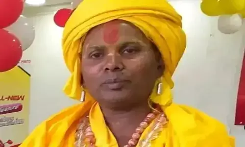 MP : अमरकंटक के महामंडलेश्वर पर आश्रम की महिला से दुष्कर्म का आरोप, मामला दर्ज, तलाश में जुटी पुलिस