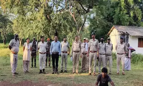 एमपी के पन्ना में पार्टी के लिए दो जंगली सुअरों का शिकार, वन अमले ने कच्चे मांस के साथ एक आरोपी को पकड़ा