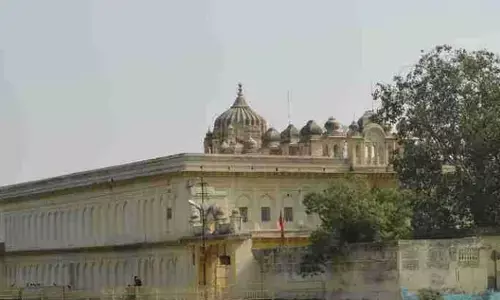 Mahalakshmi Temple : रानी लक्ष्मीबाई इस मंदिर में दिवाली में पूजा करने आती थीं, देश में केवल तीन ही मंदिर