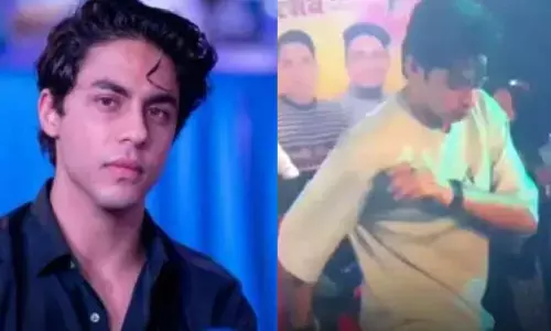 Aryan Khan Garba : आर्यन खान का गरबा करते हुए वीडियो हो रहा वायरल, लड़कियां हो रहीं पागल