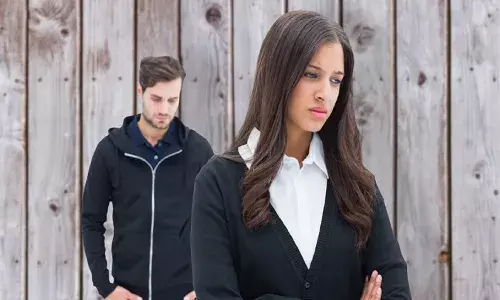 Relationship Tips : दिवाली में पत्नी से भूलकर भी न करें ये बातें, नहीं तो आपके ऊपर फटेगा बम Relationship Tips : दिवाली में पत्नी से भूलकर भी न करें ये बातें, नहीं तो आपके ऊपर फटेगा बम