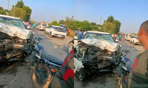 रीवा की सड़क पर काल बनकर दौड़ती रही कार, कई बाइकों को मारी टक्कर, 1 की मौके पर मौत, 5 घायल