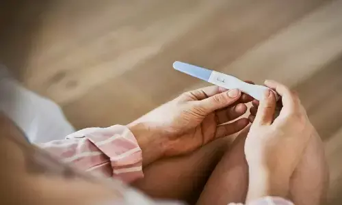 NFHS-5 Survey: दिल्ली की लड़कियां कम उम्र में हो रहीं  प्रेग्नेंट, सामने आ रही ये 3 वजहें