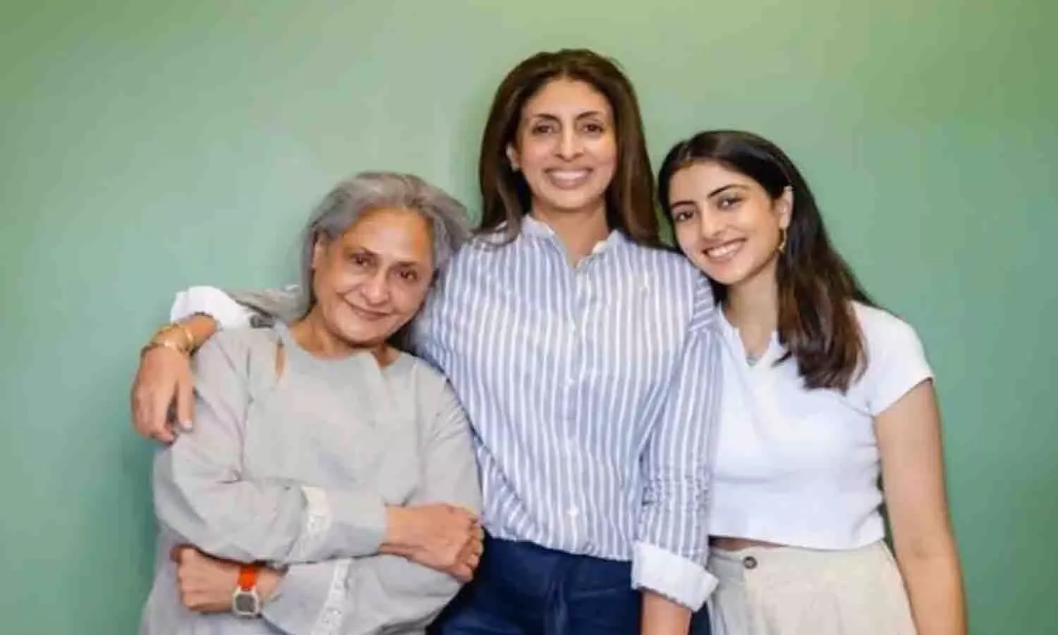 जया बच्चन का बड़ा बयान, अपनी नातिन नव्या से कहा- बिन शादी के माँ बन जाओ, मुझे कोई फर्क नहीं पड़ेगा