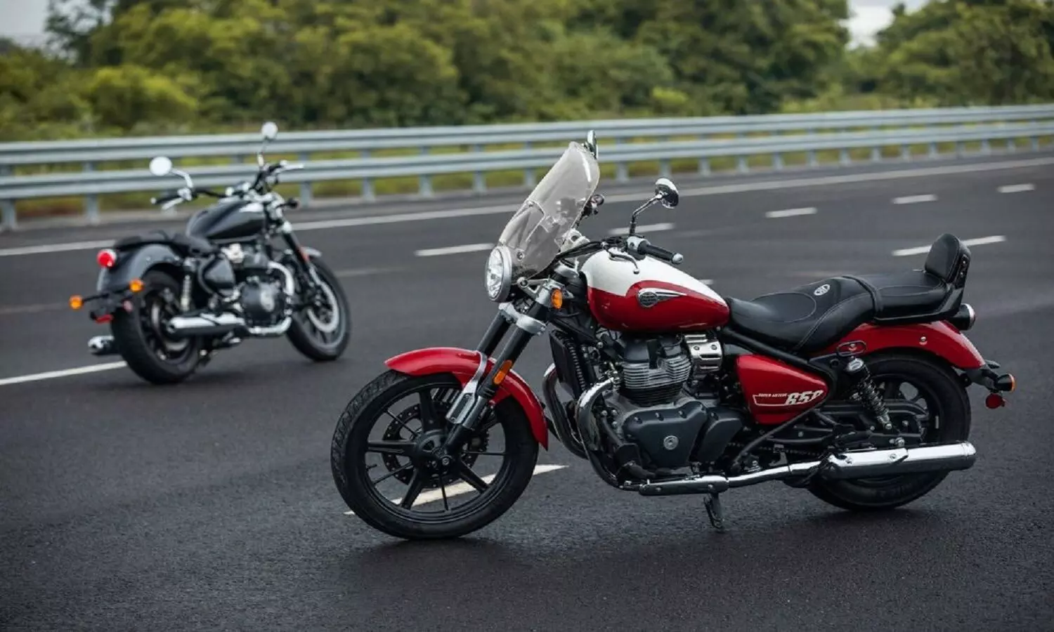 Royal Enfield Super Meteor 650 का जारी हुआ लुक, जानें स्पेसिफिकेशन्स और फीचर्स