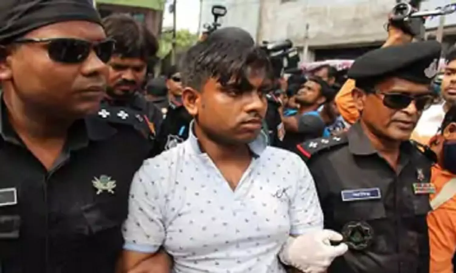 Hindu Girl Killed In Bangladesh: हिंदू लड़की का सिर काटकर मार डाला, क्योंकि उसे सच्चाई पता चल गई थी