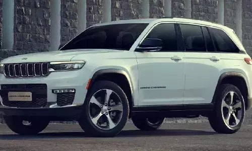Jeep Grand Cherokee: जीप ग्रैंड चेरोकी के स्पेसिफिकेशन्स, फीचर्स, बुकिंग और कीमत के बारे में सब जानें Jeep Grand Cherokee: जीप ग्रैंड चेरोकी के स्पेसिफिकेशन्स, फीचर्स, बुकिंग और कीमत के बारे में सब जानें
