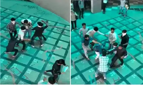 सूरत: विश्व हिन्दू परिषद के लोगों ने कॉलेज में घुसकर मुस्लिम स्टूडेंट्स को दौड़ा-दौड़कर पीटा