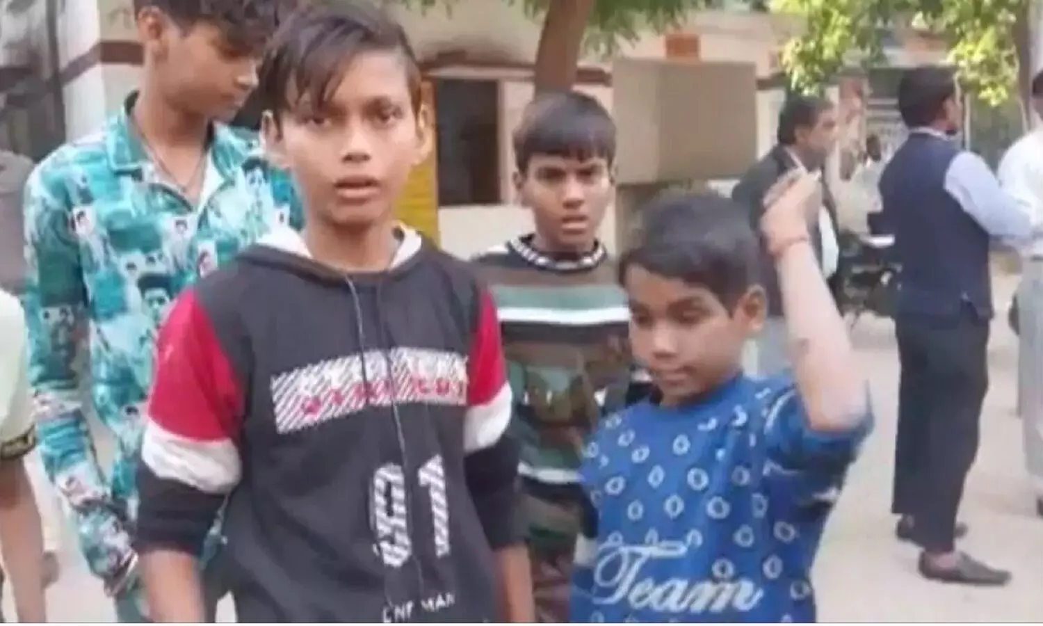 कानपुर: स्कूल में छात्र 2 का टेबल नहीं बता पाया, तो टीचर ने हाथ में ड्रिलिंग मशीन चला दी
