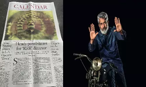 LA Times के फ्रंट पेज में छपी राजामौली की तस्वीर, फैंस बोले- आप भारत का गौरव LA Times के फ्रंट पेज में छपी राजामौली की तस्वीर, फैंस बोले- आप भारत का गौरव