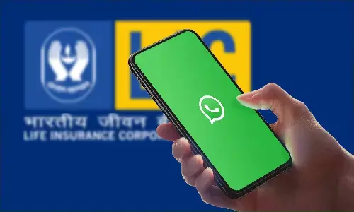 LIC WhatsApp Service Explained: एलआईसी ने शुरू की व्हाट्सऐप सर्विस, इससे क्या लाभ होगा?