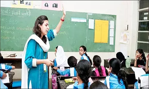 केन्द्रीय विद्यालय संगठन में निकली भर्ती, अभ्यर्थी पद व योग्यता जान लें केन्द्रीय विद्यालय संगठन में निकली भर्ती, अभ्यर्थी पद व योग्यता जान लें