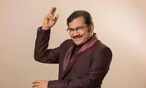 रीवा पहुंचे सिंगर सुदेश भोसले, पीएम मोदी का नाम सुनते डर क्यों गए?