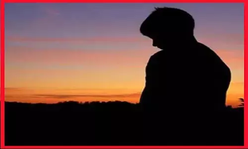 एमपी के ग्वालियर में नाबालिग के न्यूड फोटो खींच ब्लैकमेलिंग, अब तक हड़पे 31 लाख के जेवर व नकदी एमपी के ग्वालियर में नाबालिग के न्यूड फोटो खींच ब्लैकमेलिंग, अब तक हड़पे 31 लाख के जेवर व नकदी